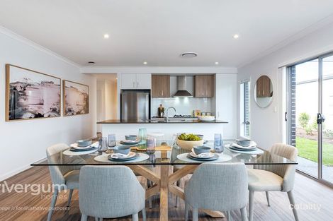 15 Irma Cct, Park Ridge, QLD 4125