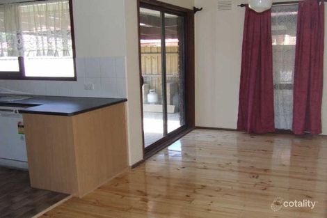 Property photo of 4 Kinsella Court Pakenham VIC 3810