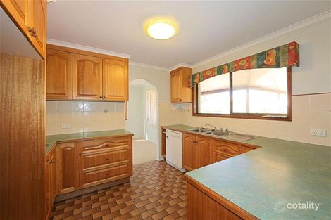 Property photo of 4 Foreshore Parade Bargara QLD 4670