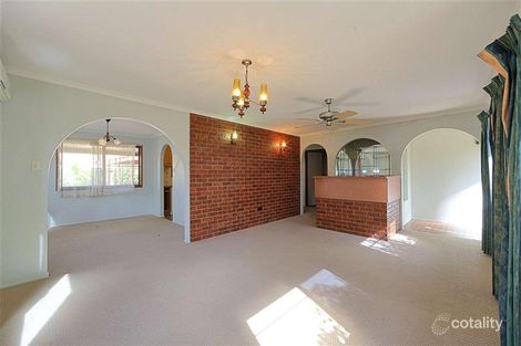 Property photo of 4 Foreshore Parade Bargara QLD 4670