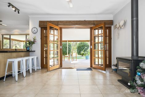 Property photo of 1 Howe Court Mundaring WA 6073