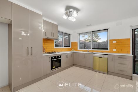 Property photo of 120 Fordholm Road Hampton Park VIC 3976