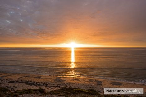 2 Leawarra Ave, Seaford, SA 5169