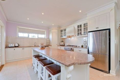 Property photo of 10 Maccoll Street Craigieburn VIC 3064