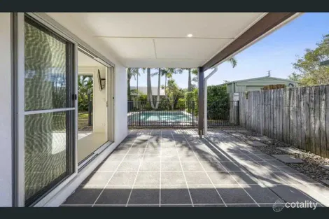 Property photo of 4 Brier Court Golden Beach QLD 4551