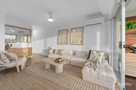 Property photo of 5/40 Rutledge Street Coolangatta QLD 4225