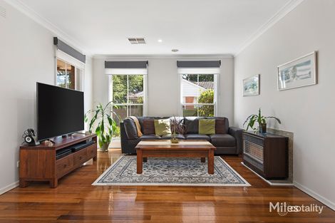 Property photo of 2/15 Lower Plenty Road Rosanna VIC 3084