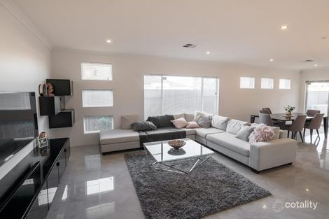 24 Wattleseed Ave, Treeby, WA 6164