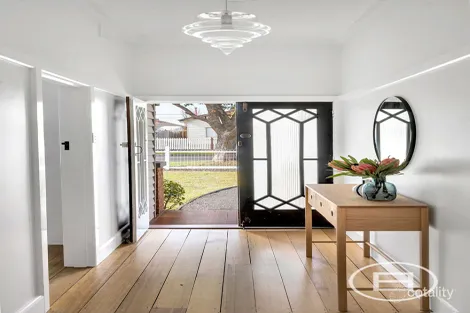 Property photo of 17 Royal Parade Pascoe Vale South VIC 3044