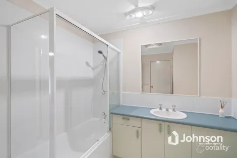 Property photo of 19/7A Copernicus Street Wynnum West QLD 4178