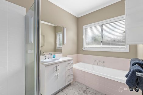 Property photo of 2 Greythorn Road Traralgon VIC 3844