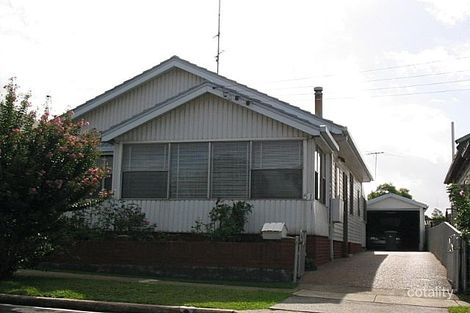 51 Carandotta St, Mayfield West, NSW 2304