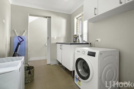 Property photo of 21 Warrida Street Baynton WA 6714