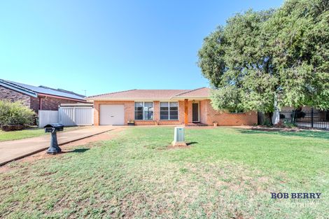 17 Buckingham Dr, Dubbo, NSW 2830