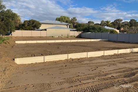 51 Fenellia Cres, Craigie, WA 6025