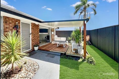 Property photo of 2/47 Milton Avenue Paradise Point QLD 4216