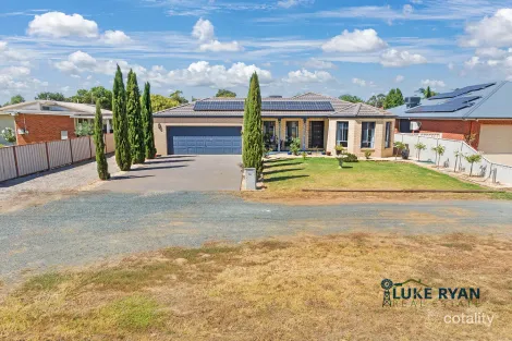 Property photo of 15 High Street Rochester VIC 3561