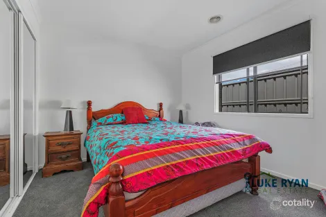 Property photo of 15 High Street Rochester VIC 3561