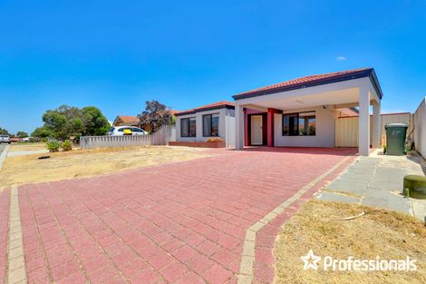 Property photo of 17 Peran Street Bennett Springs WA 6063