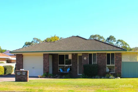 1/12 Hesper Dr, Forster, NSW 2428
