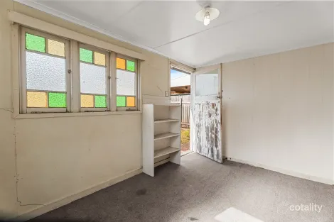Property photo of 36 Gympie Road Tinana QLD 4650