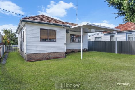 Property photo of 421 Pacific Highway Belmont NSW 2280