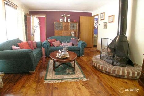 Property photo of 12 Upton Street Monash ACT 2904