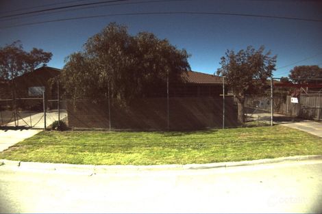 Property photo of 4 Seaside Parade North Shore VIC 3214