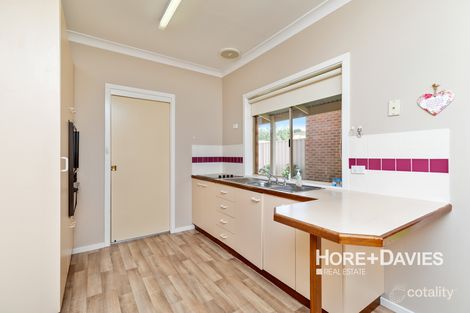 Property photo of 1/17 Jeeba Place Glenfield Park NSW 2650