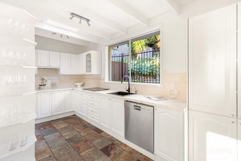 Property photo of 40 Nalya Road Narraweena NSW 2099