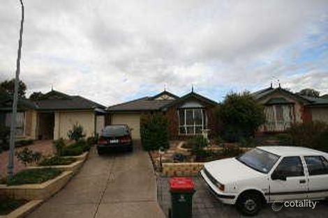 8 Padthaway Ct, Woodcroft, SA 5162