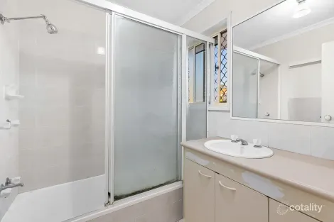 Property photo of 59/189 Wecker Road Mansfield QLD 4122