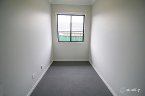 Property photo of 10 Lambkin Street Hunterview NSW 2330