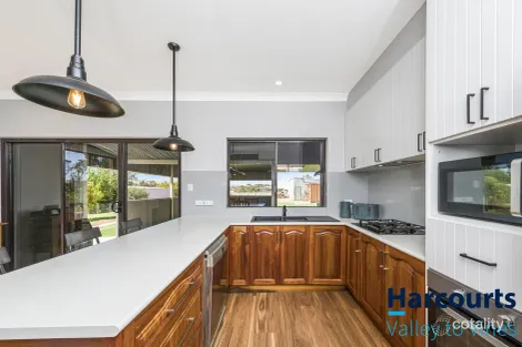 Property photo of 5 Fewster Street Gingin WA 6503