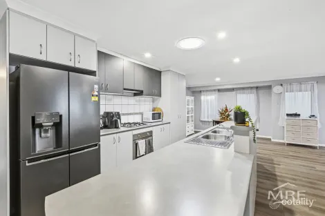 Property photo of 5 Doyle Way Bayonet Head WA 6330