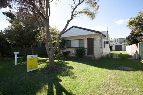 Property photo of 131 Osborne Parade Warilla NSW 2528