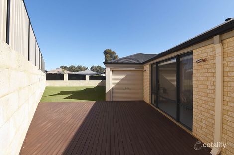 Property photo of 17 Rocklands Loop Carramar WA 6031