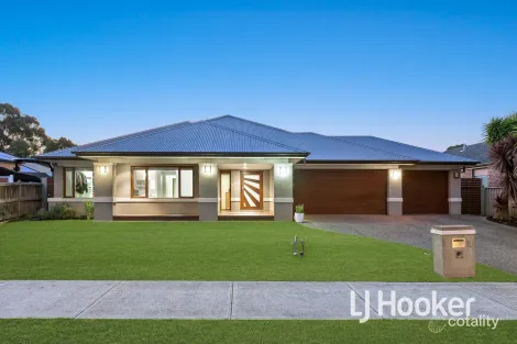 Property photo of 9 Duce Street Cranbourne East VIC 3977