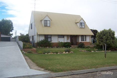 Property photo of 44 Cordoba Way Cervantes WA 6511