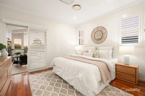 Property photo of 17 Casuarina Street Seventeen Mile Rocks QLD 4073