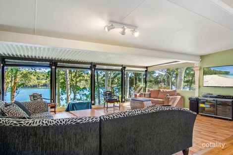 Property photo of 10 James Crescent Kings Point NSW 2539