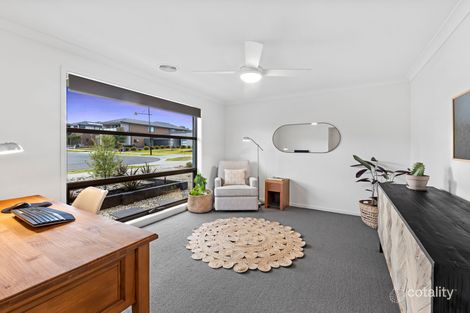 Property photo of 10 Hillcrest Road Beveridge VIC 3753