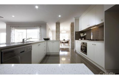Property photo of 4 Hudson Drive Munno Para West SA 5115
