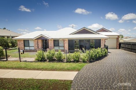 52 Shoesmith Rd, Westbrook, QLD 4350