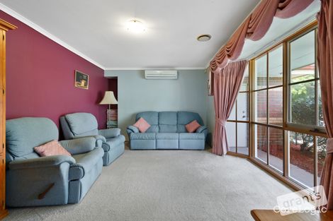 Property photo of 147 Avebury Drive Berwick VIC 3806