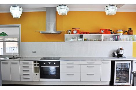 Property photo of 20 Greenslade Street Hamilton Hill WA 6163