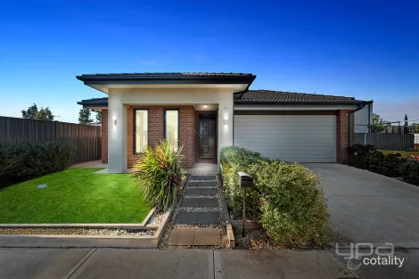 Property photo of 99 Wembley Avenue Strathtulloh VIC 3338