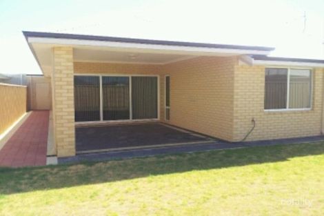 Property photo of 34 Duckbill Loop Southern River WA 6110