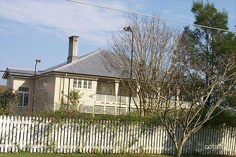 32 Wingarra St, Yeerongpilly, QLD 4105