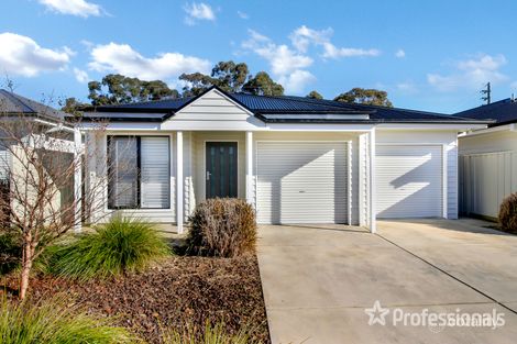 Property photo of 2/10 Peacock Drive Turvey Park NSW 2650